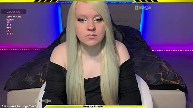 camsmiley online show from 04.21.26