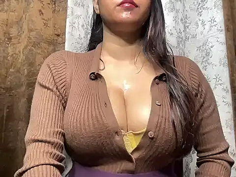 Snapshot of Khusthubhisha chatting on 12.28.24 Khusthubhisha online show from 12.28.24