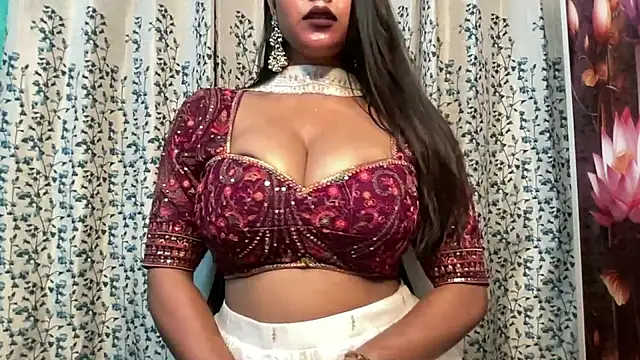 Snapshot of Khusthubhisha chatting on 10.17.25 Khusthubhisha online show from 10.17.25