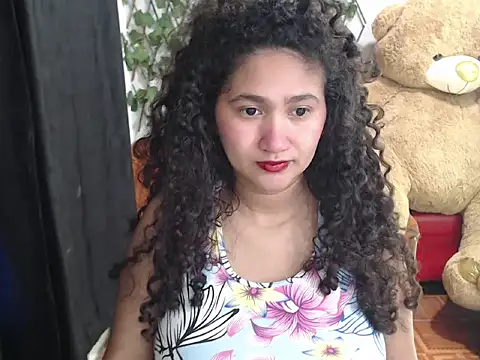 Snapshot of Petite_schoolgirlx chatting on 10.01.25 Petite schoolgirlx online show from 10.01.25
