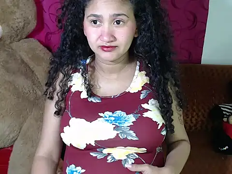 Snapshot of Petite_schoolgirlx chatting on 10.20.25 Petite schoolgirlx online show from 10.20.25