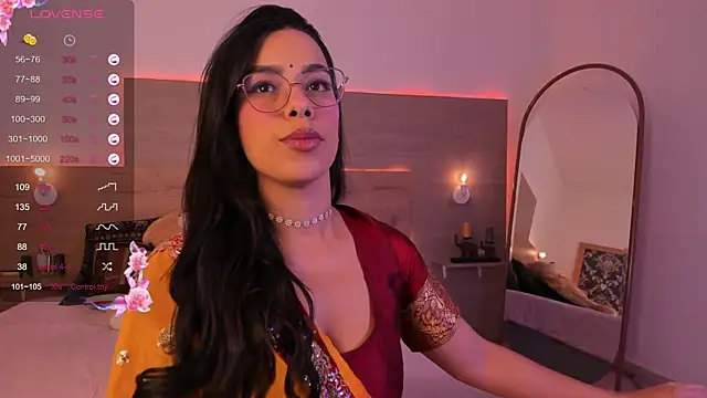 Snapshot of Anandacute1 chatting on 03.05.25 Anandacute1 online show from 03.05.25