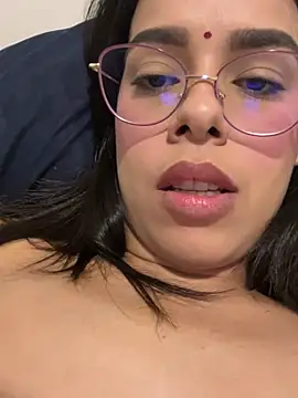 Snapshot of Anandacute1 chatting on 03.10.25 Anandacute1 online show from 03.10.25