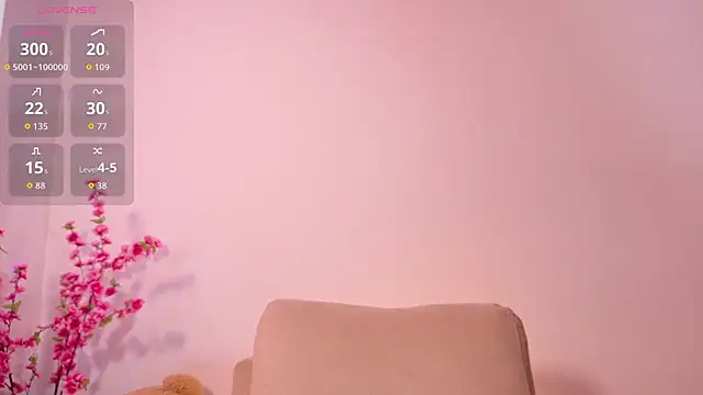 Snapshot of Anandacute1 chatting on 10.13.25 Anandacute1 online show from 10.13.25