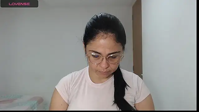 selena ferri online show from 10.27.25