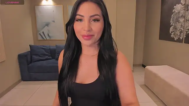 MiaRoberts1 online show from 05.08.26