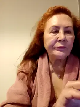 Hottie-Mom online show from 04.20.26
