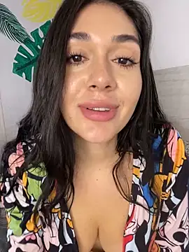 LaanaCooper online show from 02.10.25