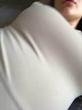 LaanaCooper online show from 10.07.25