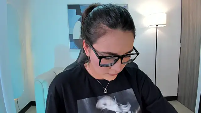 SaraParker  online show from 07.14.26