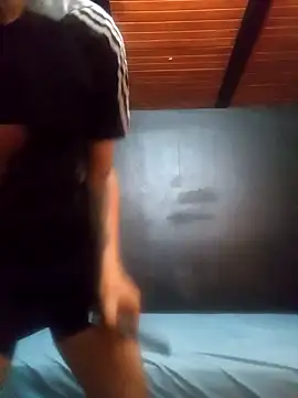 Snapshot of dannnyhot24 chatting on 12.25.24 dannnyhot24 online show from 12.25.24