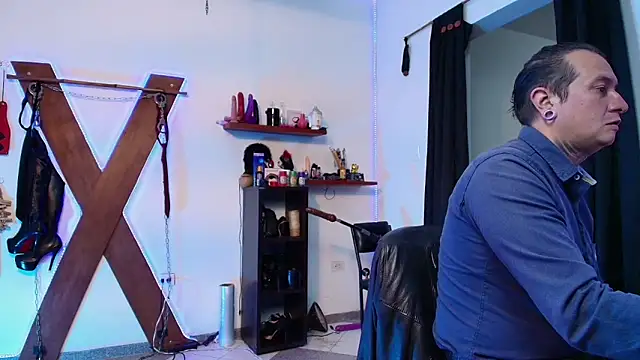 boy n girl online show from 02.10.25