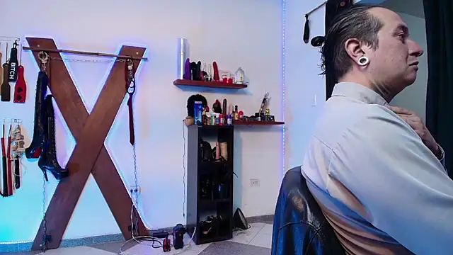 boy n girl online show from 02.15.25