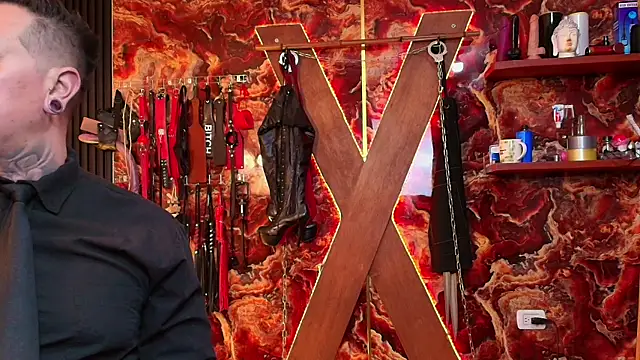 boy n girl online show from 09.10.25