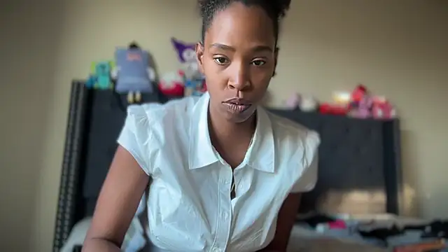 Snapshot of Cum2Charm chatting on 05.28.26 Cum2Charm online show from 05.28.26