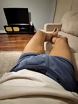 YourPersonall online show from 04.15.26