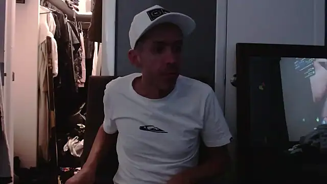 Snapshot of smokenstrokex chatting on 07.11.26 smokenstrokex online show from 07.11.26