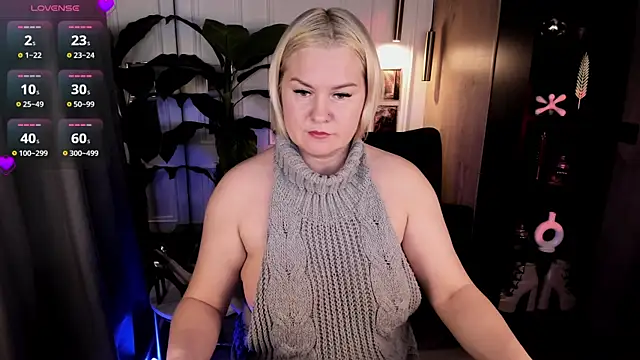 YolandaKiss online show from 06.08.26