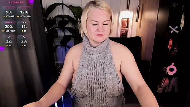 YolandaKiss online show from 06.18.26