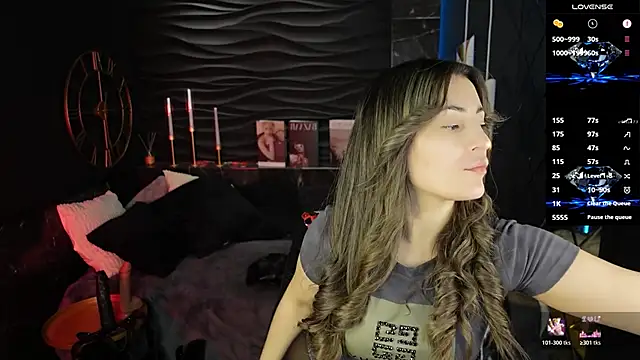 KylieMellow online show from 05.06.26