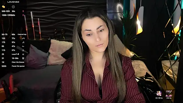 KylieMellow online show from 06.10.26