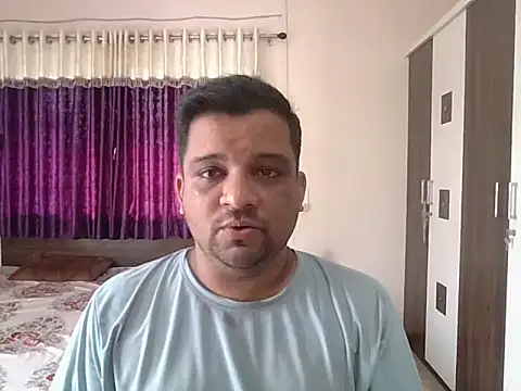 Snapshot of dhruv_love chatting on 10.16.25 dhruv love online show from 10.16.25