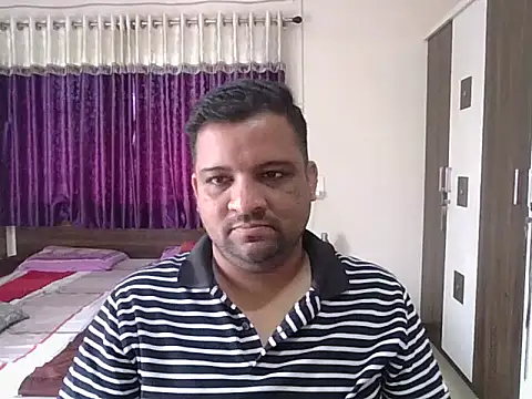 Snapshot of dhruv_love chatting on 02.19.26 dhruv love online show from 02.19.26