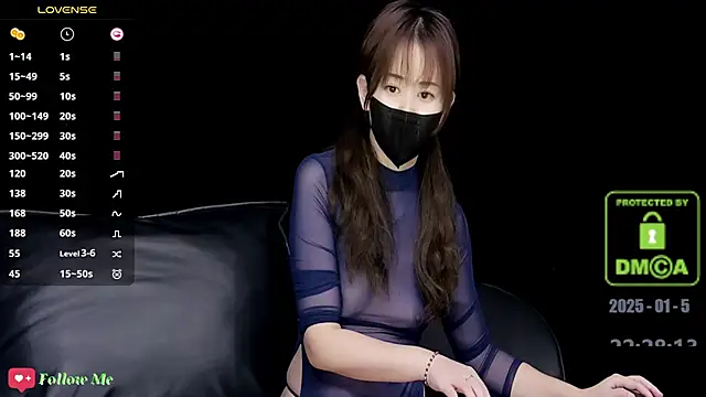 Snapshot of melia_Z chatting on 01.05.25 melia Z online show from 01.05.25