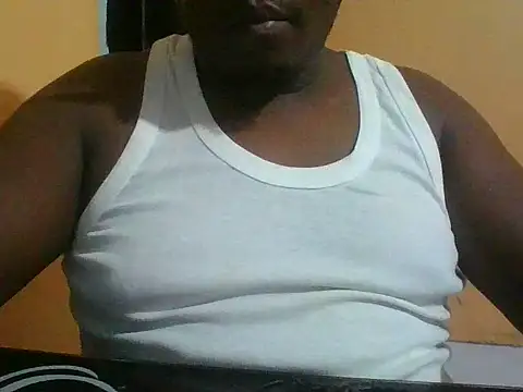 Snapshot of honeyswit chatting on 07.19.26 honeyswit online show from 07.19.26