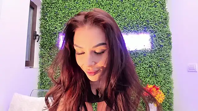 Snapshot of realhotfallingdevil chatting on 11.17.25 realhotfallingdevil online show from 11.17.25