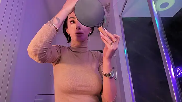 Snapshot of realhotfallingdevil chatting on 03.13.26 realhotfallingdevil online show from 03.13.26