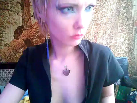 WildMissNiks online show from 02.03.25