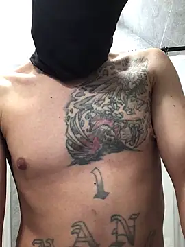 Snapshot of 69RIPsta69 chatting on 01.20.25 69RIPsta69 online show from 01.20.25