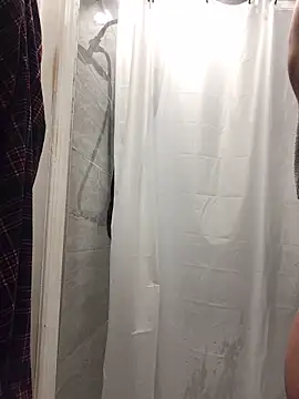 Snapshot of 69RIPsta69 chatting on 03.01.25 69RIPsta69 online show from 03.01.25