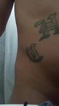 Snapshot of 69RIPsta69 chatting on 10.31.25 69RIPsta69 online show from 10.31.25