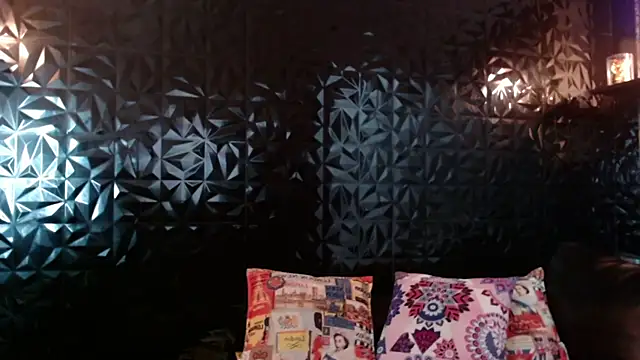 PINK  LOLA1 online show from 05.01.26