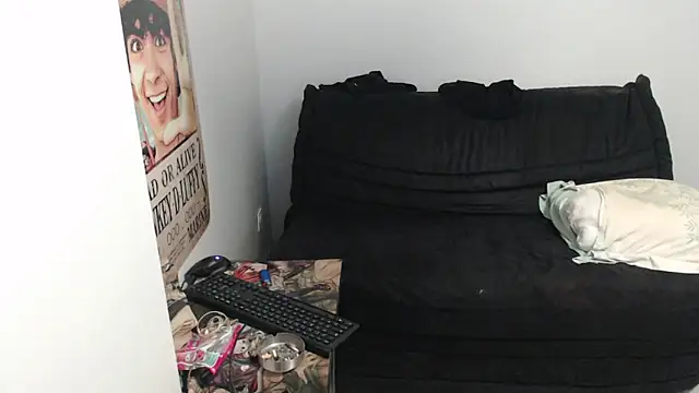 Snapshot of missthon0 chatting on 02.20.25 missthon0 online show from 02.20.25