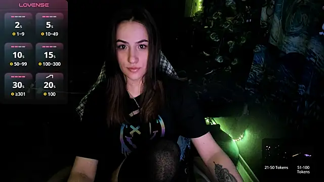 Snapshot of Selbi_Paine chatting on 03.19.25 Selbi Paine online show from 03.19.25