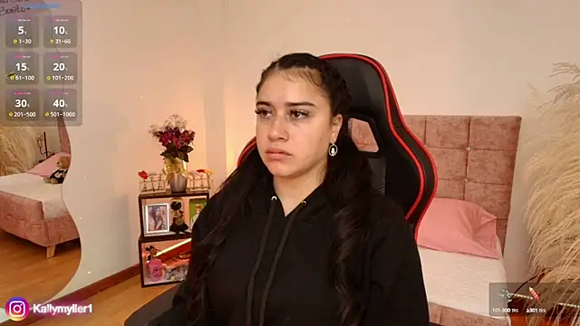 Snapshot of KallyMyller1 chatting on 12.09.24 KallyMyller1 online show from 12.09.24