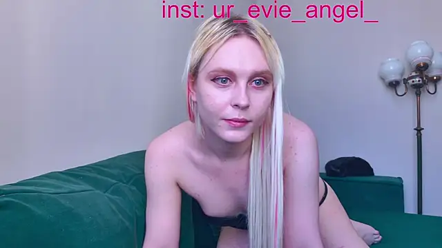 Evelyn rabbit online show from 05.06.26