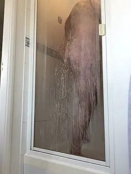 Snapshot of Free2cum4u chatting on 03.09.25 Free2cum4u online show from 03.09.25