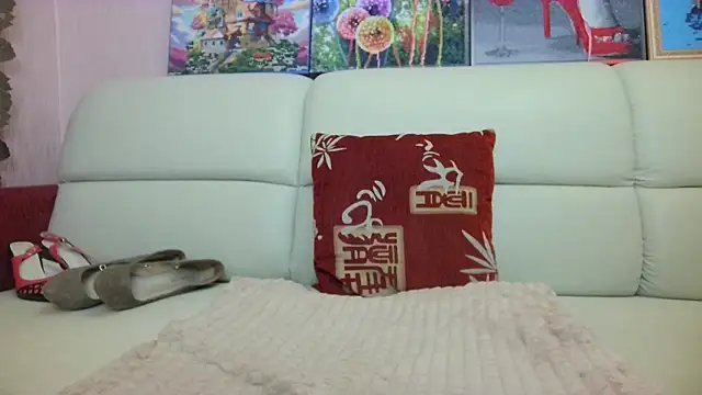 Snapshot of MargieEvans chatting on 06.25.26 MargieEvans online show from 06.25.26