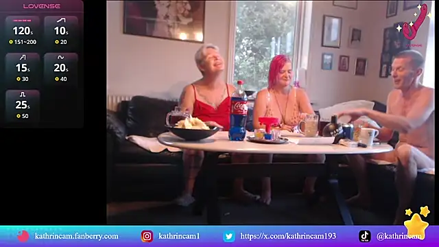 Snapshot of kathrin193 chatting on 09.13.25 kathrin193 online show from 09.13.25