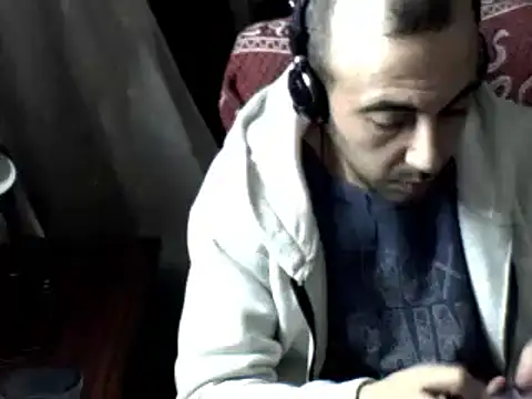 Snapshot of big_heart chatting on 01.23.25 big heart online show from 01.23.25