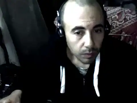 Snapshot of big_heart chatting on 01.15.26 big heart online show from 01.15.26