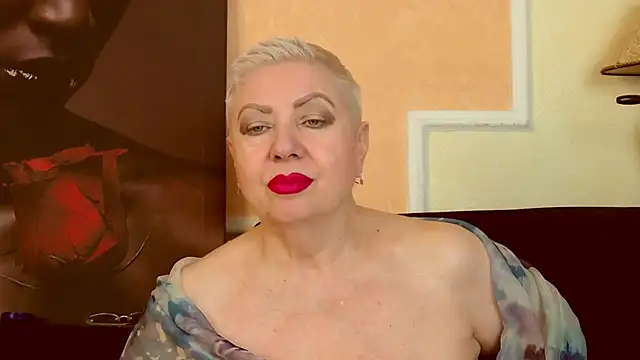 LadyPosh online show from 07.08.26