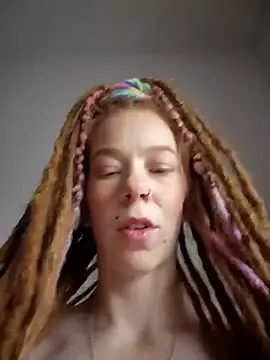 LucidLucy online show from 01.12.26