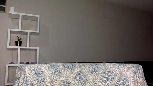 Snapshot of Sexybodyart chatting on 12.20.25 Sexybodyart online show from 12.20.25