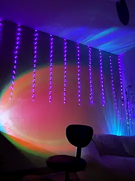 Snapshot of thebrattygoddess chatting on 10.02.25 thebrattygoddess online show from 10.02.25