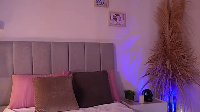 curvyliciousss online show from 12.02.25